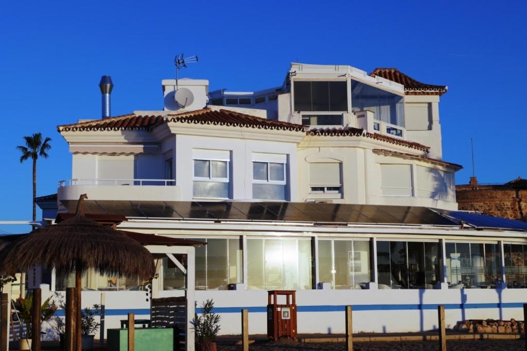 Apartment Sea Front In *
