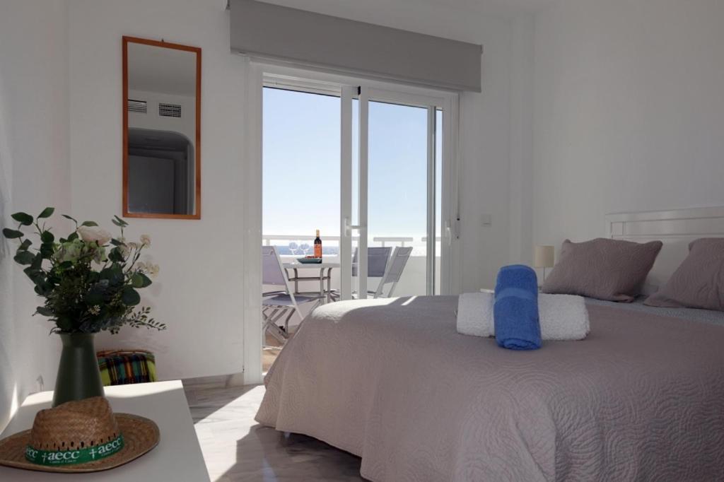 Apartment Sea Front In *