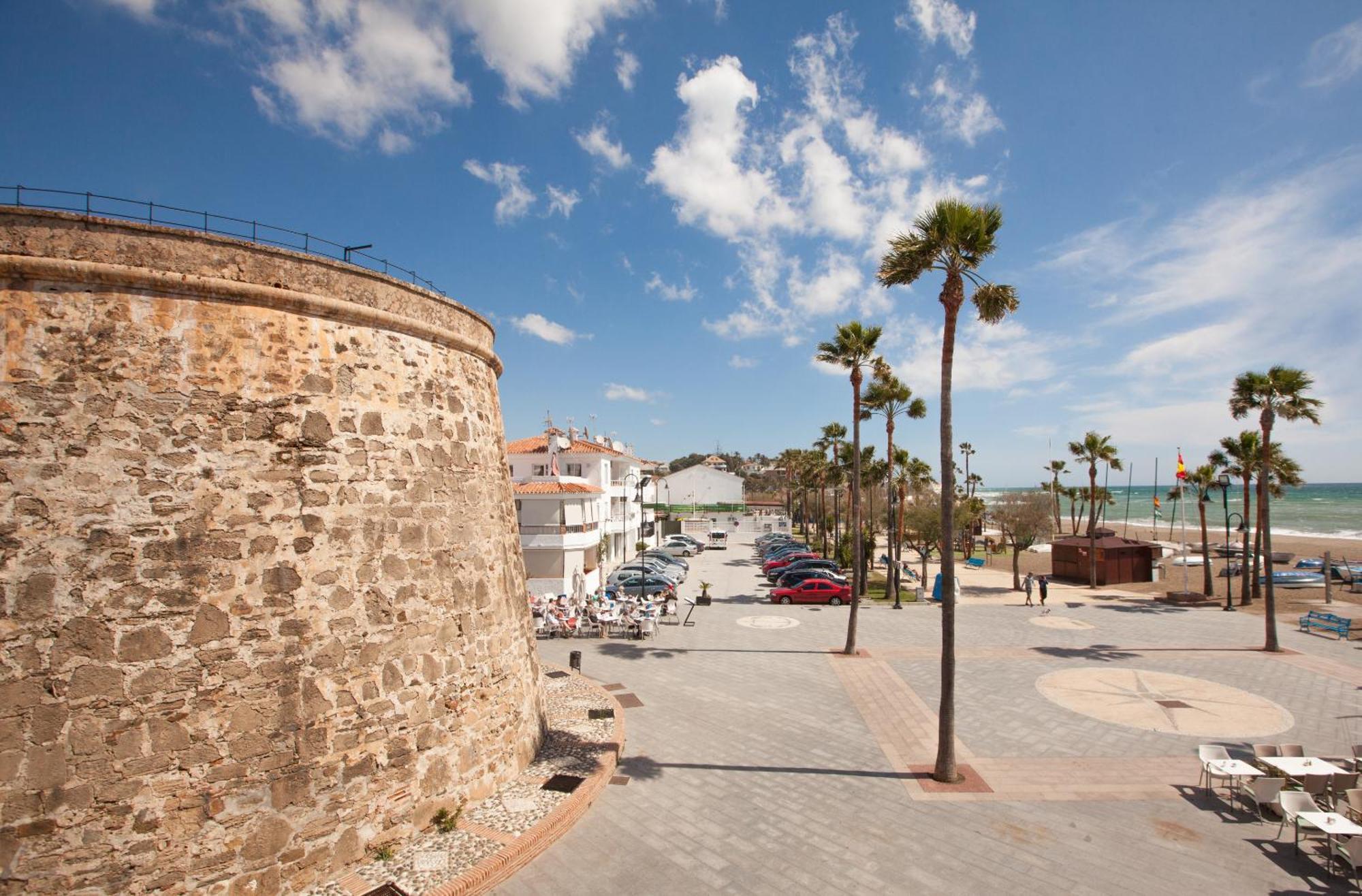 Sea Front In *