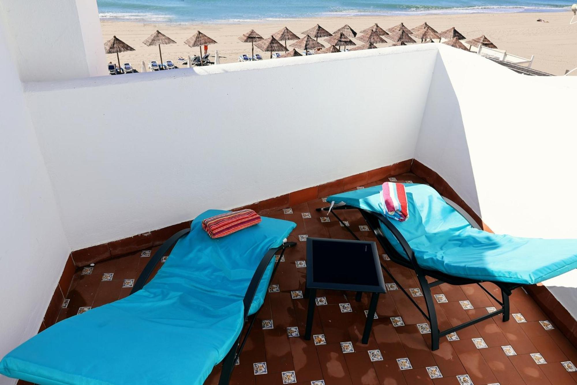 Sea Front In Apartment